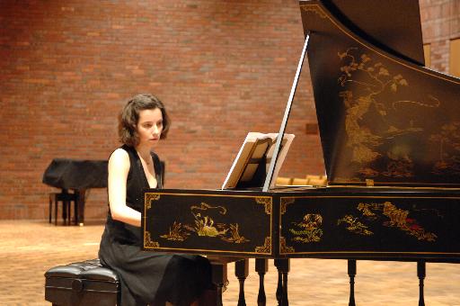 Concert de pian la Universitatea Ovidius, susţinut de Milica Jelača Jovanović şi Marija Ilić