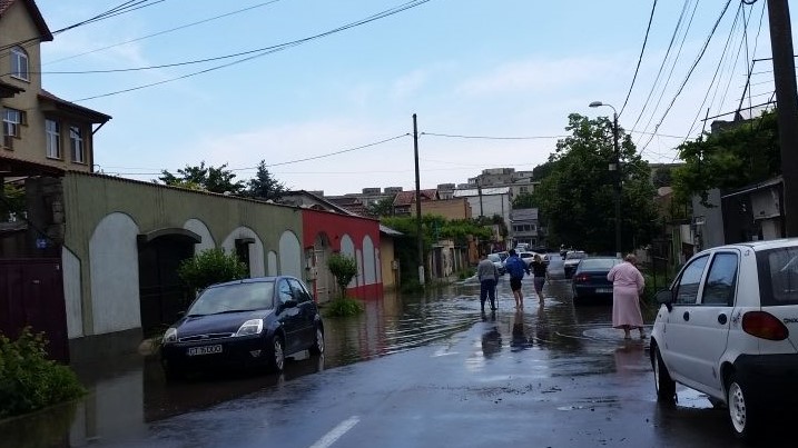 Efectul ploilor. Echipele RAJA au intervenit la 37 de sesizări în Constanța și Năvodari