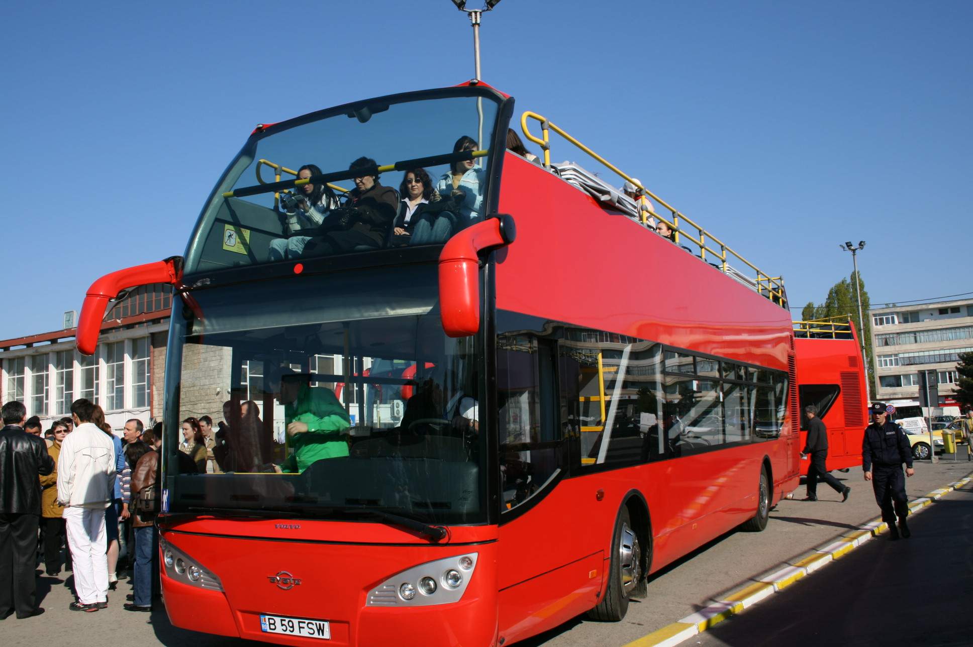 RATC Constanța scoate pe traseu autobuzele etajate, în minivacanța de 1 mai