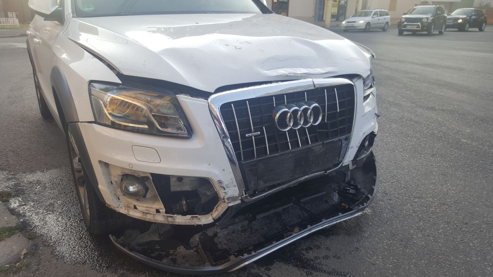 Accident în centrul Constanței. O șoferiță cu Audi nu a oprit la semafor