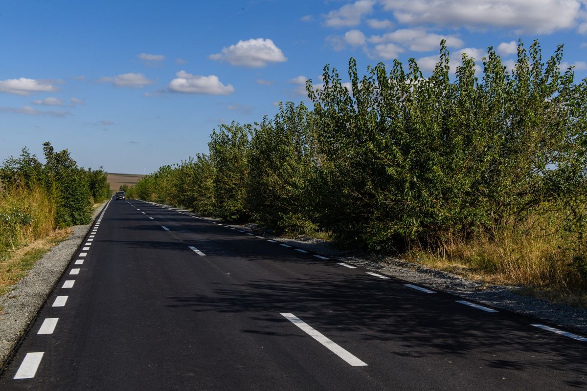 FOTO/VIDEO Consiliul Județean Constanța a reabilitat drumul Medgidia – Siliștea