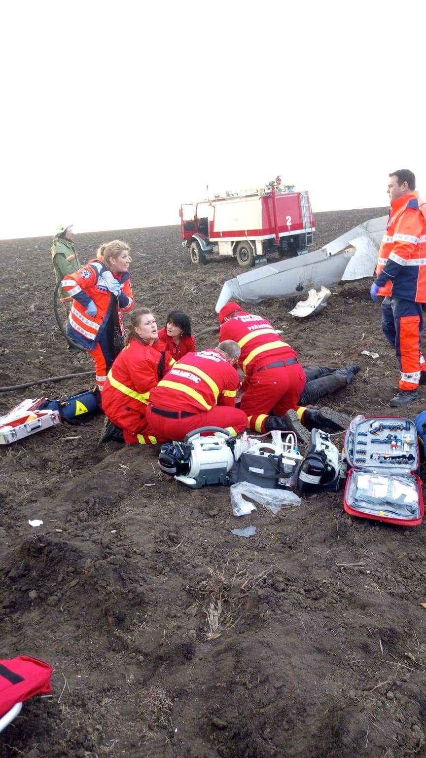 Supraviețuitorul din avionul prăbușit la Tuzla a fost operat. Este în reanimare, dar conștient