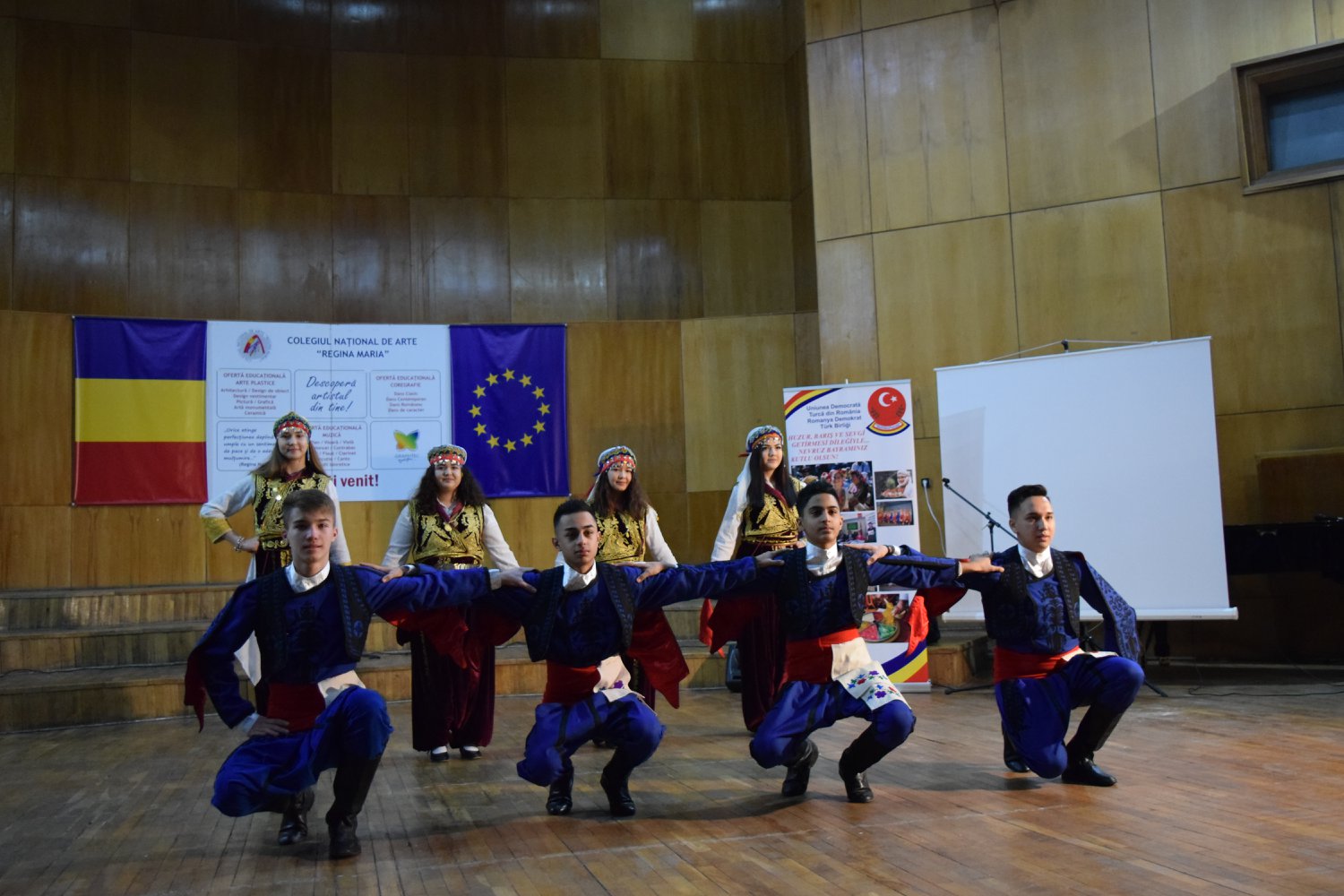 Turcii din România organizează festivalul „Primăvara Comunitară”