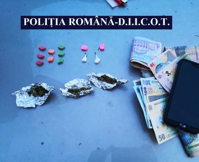 46 de traficanți de droguri depistați de polițiști în cinci zile, în Mamaia, niciunul nu a fost reținut