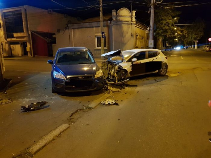 FOTO Accident rutier în orașul Constanța după ce un șofer nu a oprit la STOP
