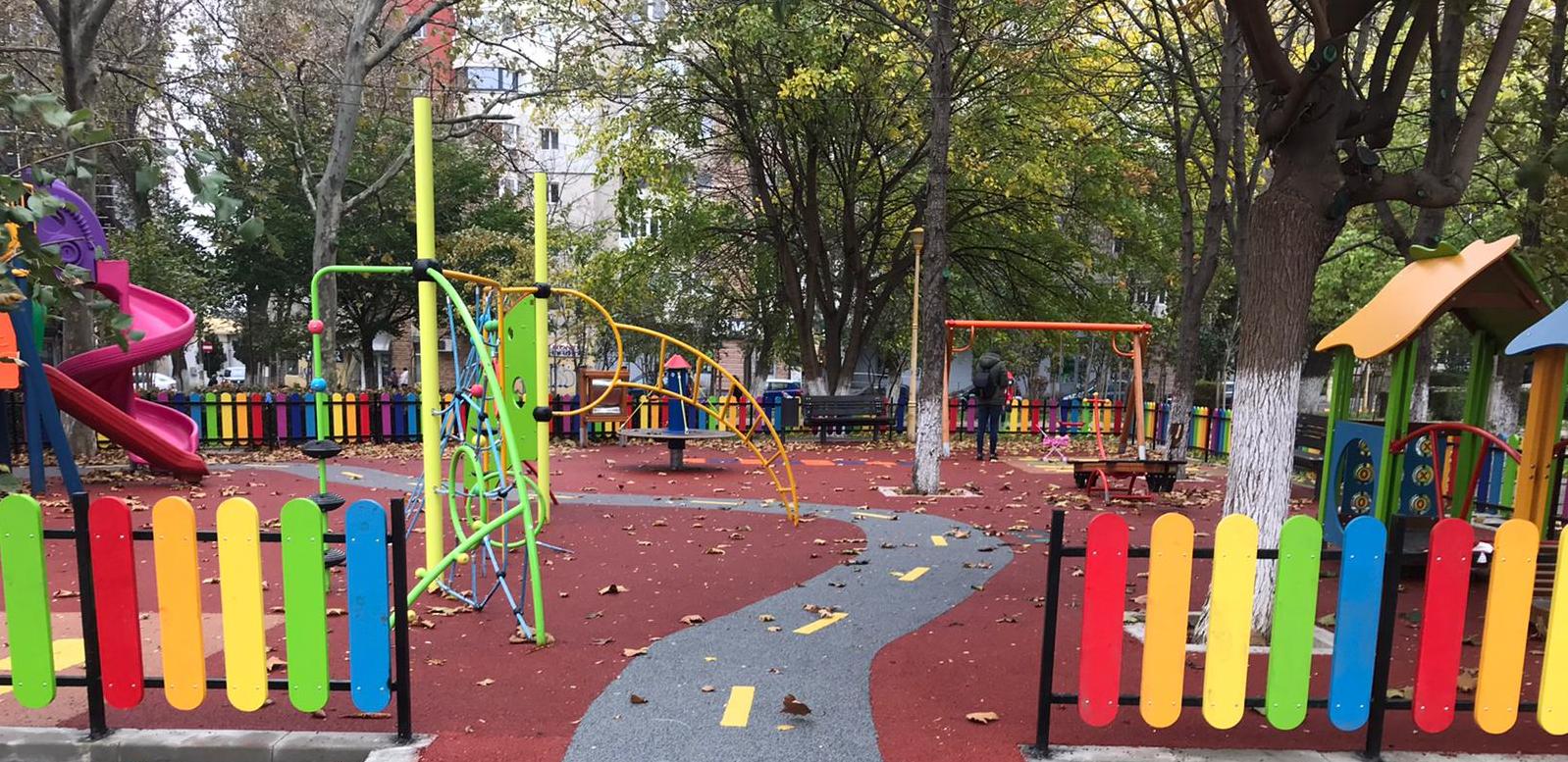 Trei locuri de joacă reabilitate în municipiul Constanța