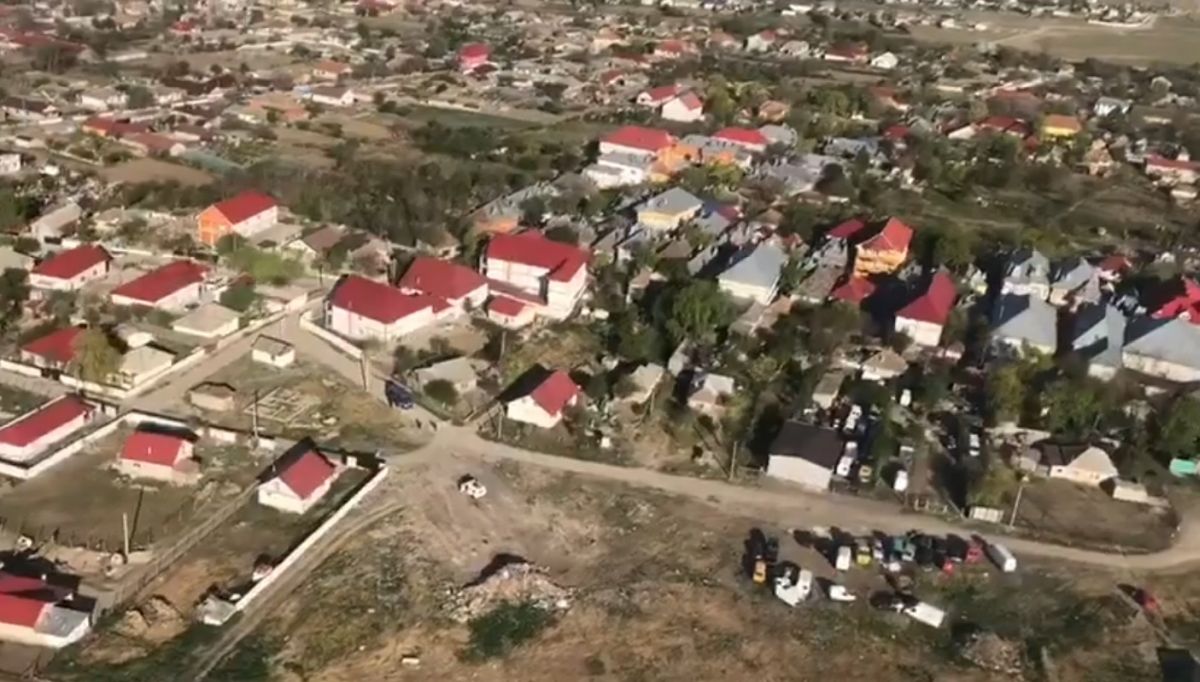 VIDEO Cuza Vodă, localitate în carantină, supravegheată cu elicopterul