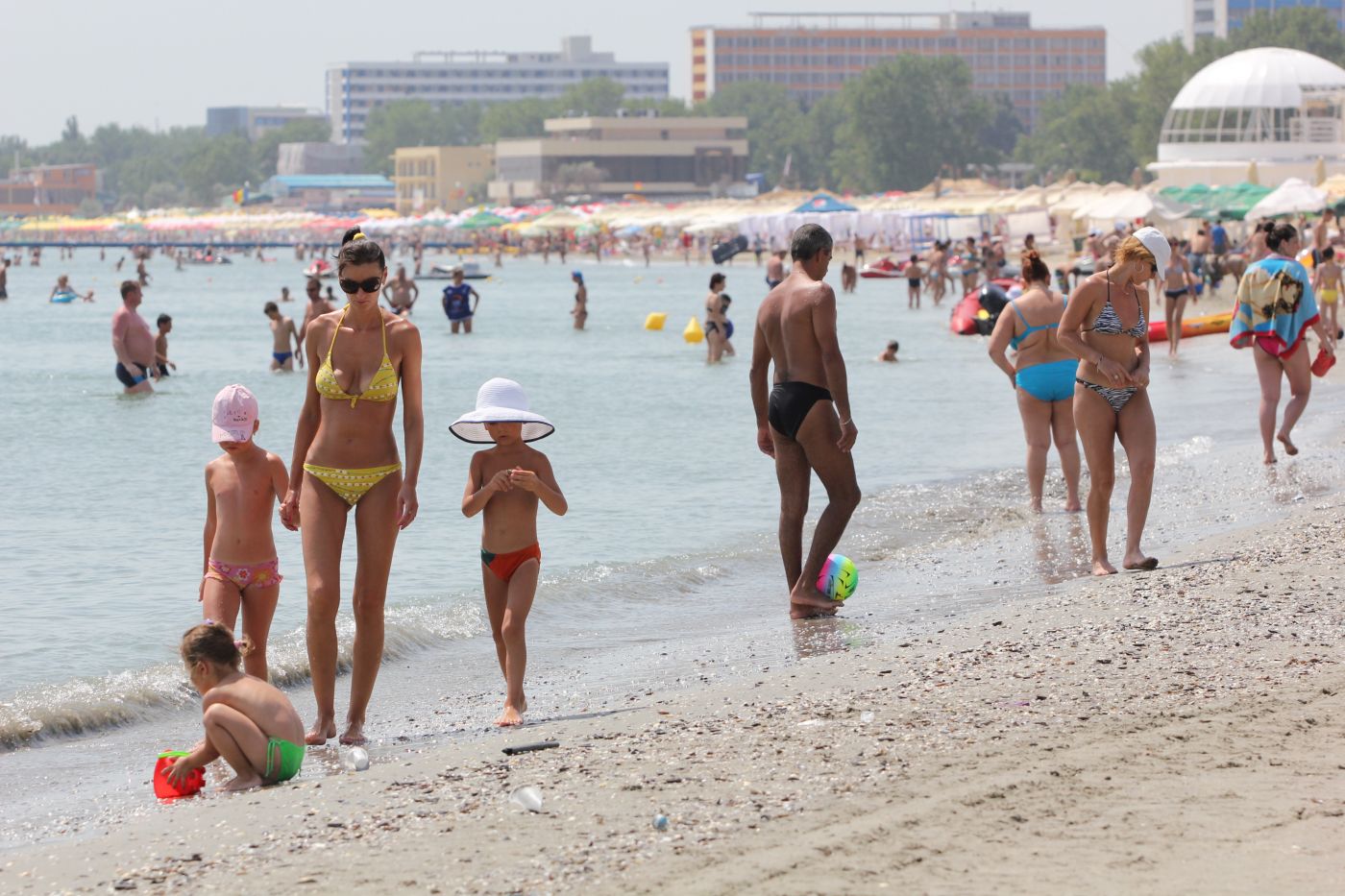 Surpriză: din ce țară au venit cei mai mulți turiști pe litoralul românesc