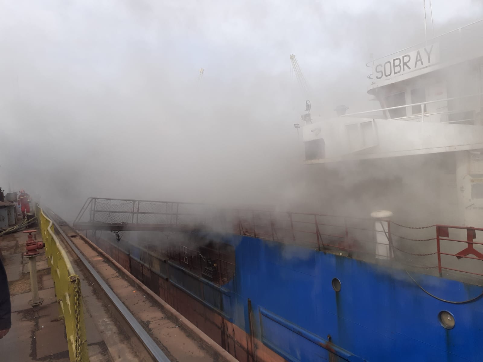 Incendiu pe o navă din portul Midia