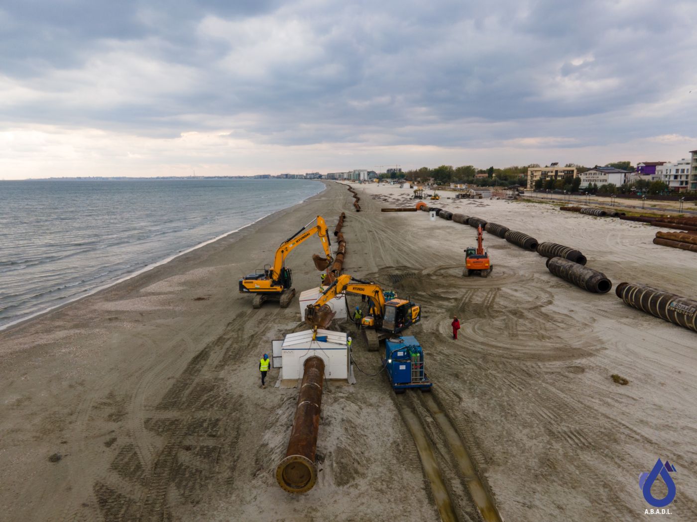 România își va mări suprafața cu 200 de hectare de plaje. Au început lucrările