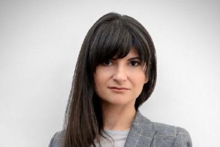 Cristina Dumitrache: „Când interesul politic este mai mare decât sănătatea și siguranța românilor, vreți alegeri parlamentare!?”