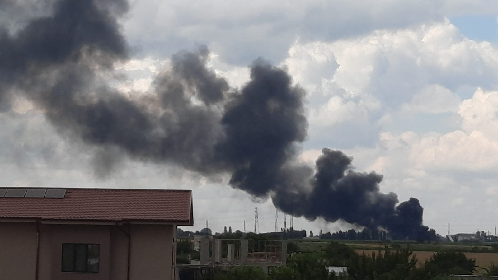 ALERTĂ DE URGENȚĂ Incendiu de proporții la fabrica de BCA a CELCO VIDEO FOTO