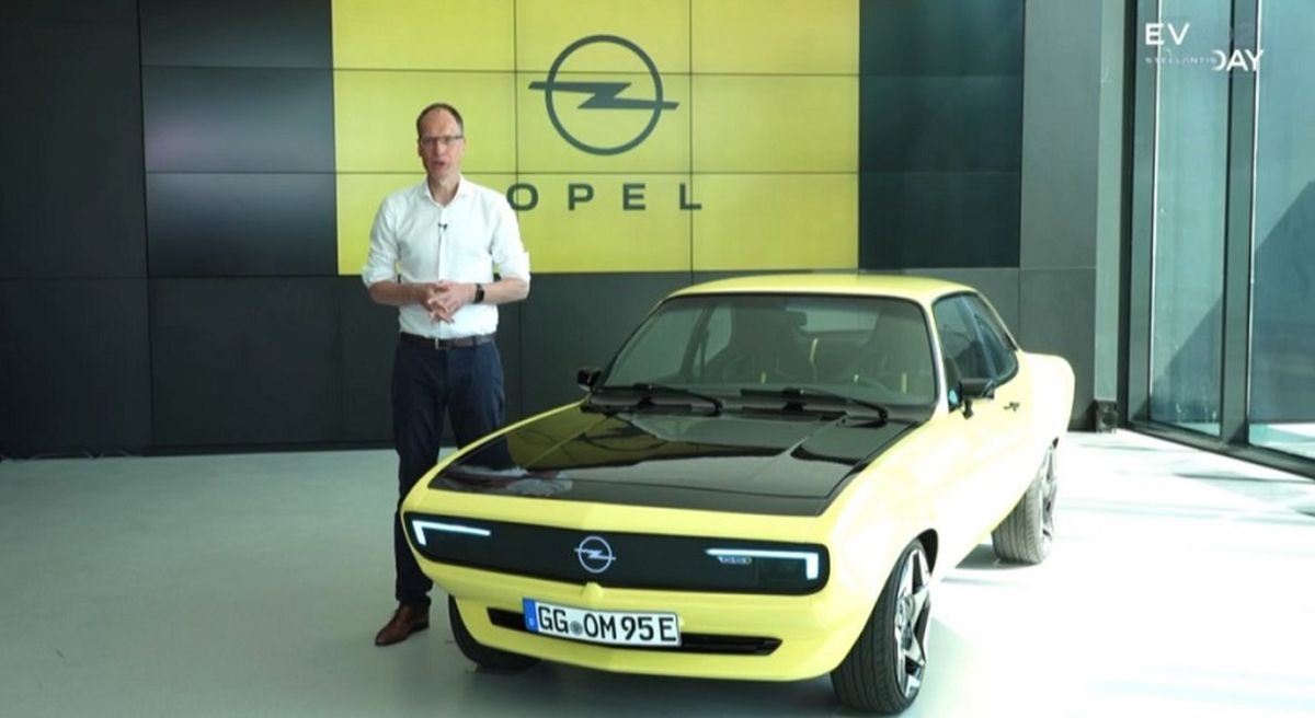 Michael Lohscheller, director Opel (Foto: Twitter)
