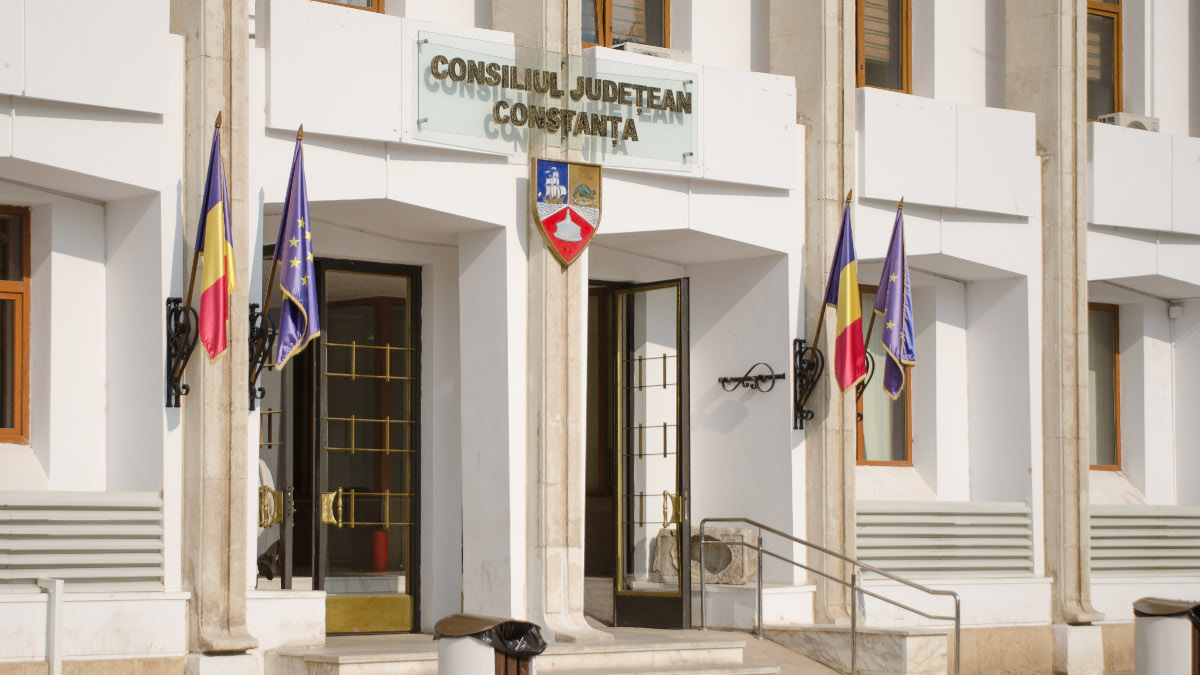 Consilierii județeni din Constanța au votat bugetul pe 2022, într-o ședință cu 52 de proiecte pe ordinea de zi VIDEO