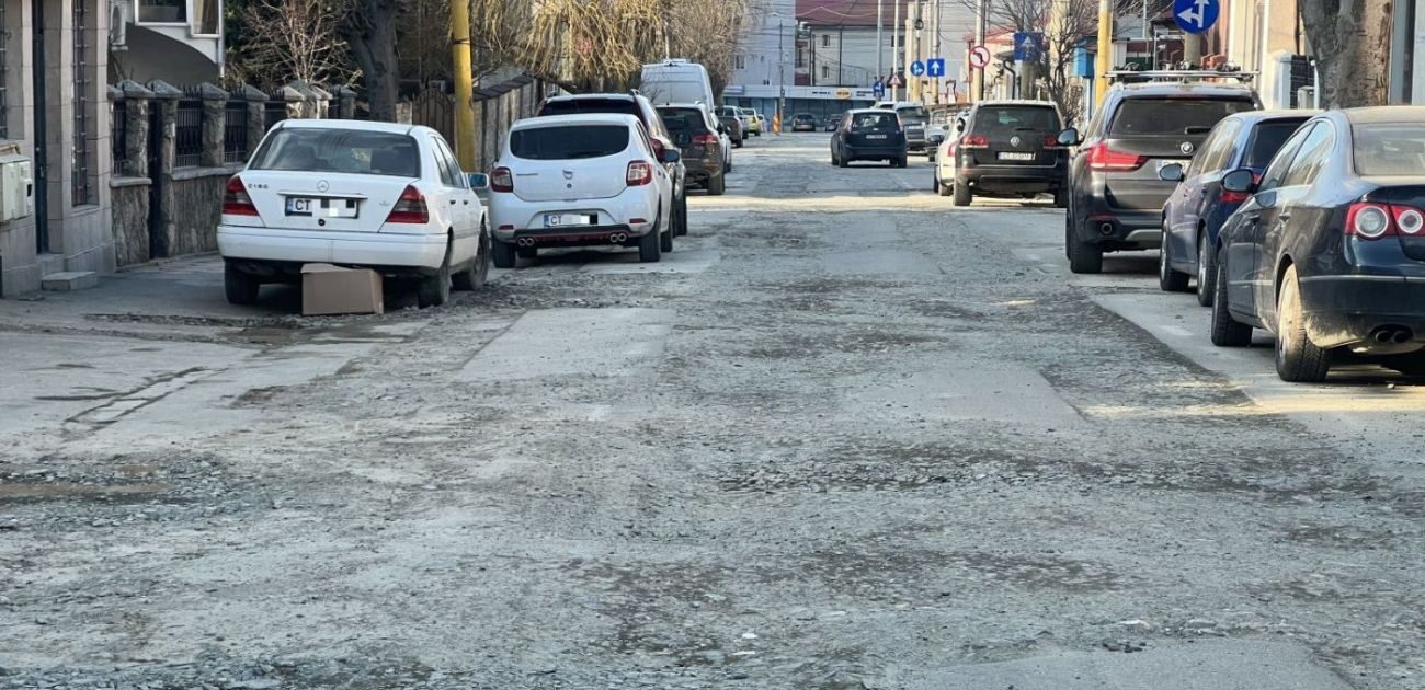 Străzile din Constanța arată ca după război
