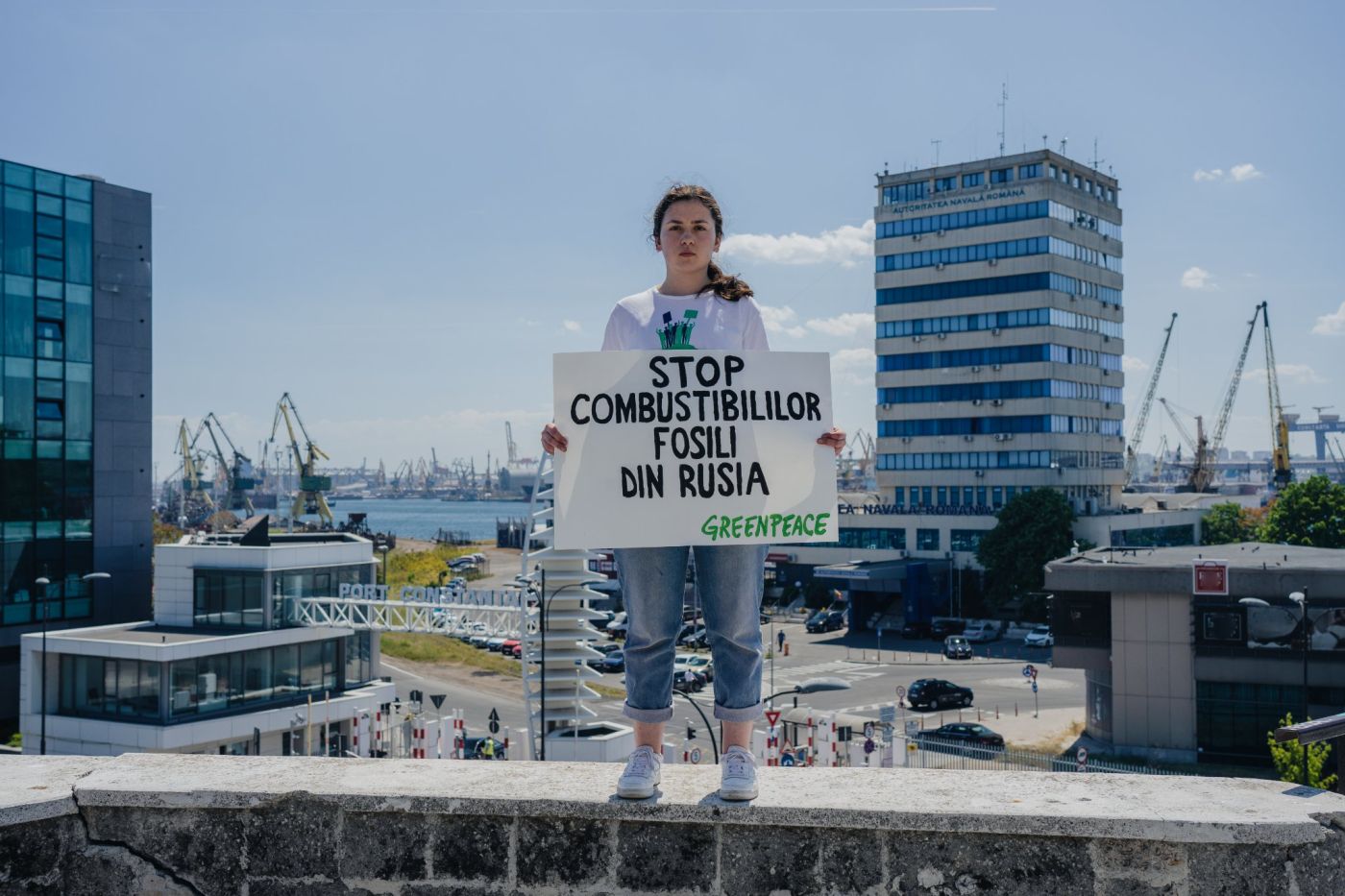 Greenpeace vorbește despre un adevărat dezastru ecologic în Portul Constanța