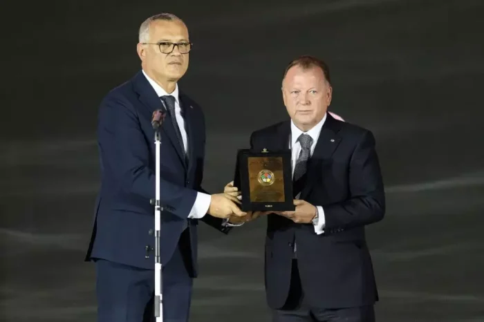George Teșeleanu, premiat în cadrul galei de deschidere a Campionatelor Mondiale de Judo de la Doha
