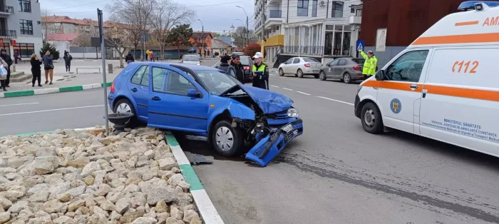 Ce spune Poliția despre accidentul rutier din Techirghiol. Femeia de la volanul mașinii are 74 de ani